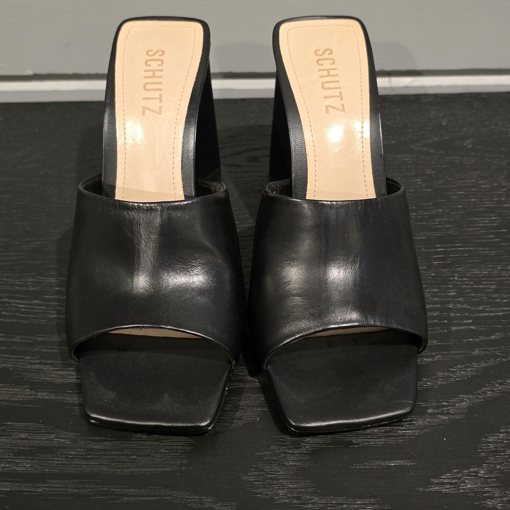 SCHUTZ Black Leather Open-Toe Mule Heels